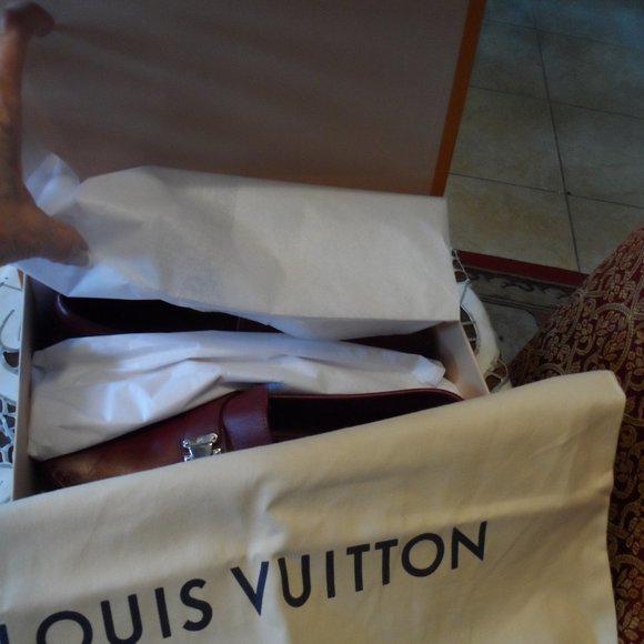 Louis Vuitton Burgundy Calf Leather Woman's Loafers Size 7B - Picture 2 of 16